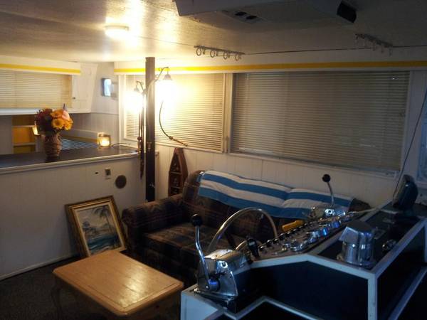 50 foot houseboat interior