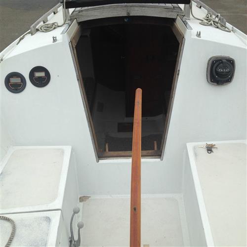 1972 Ericson 27 Sailboat cockpit