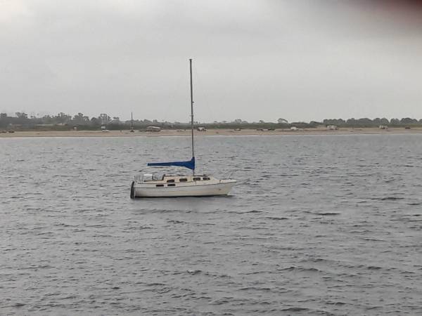 Bayliner sailboat