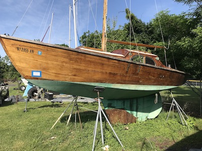 25' dutch wooden sloop profile port