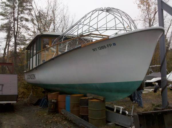 Cabin from 1966 tour boat