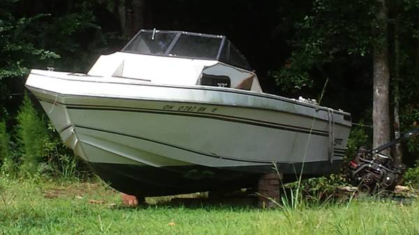 Free powerboat hull Savannah