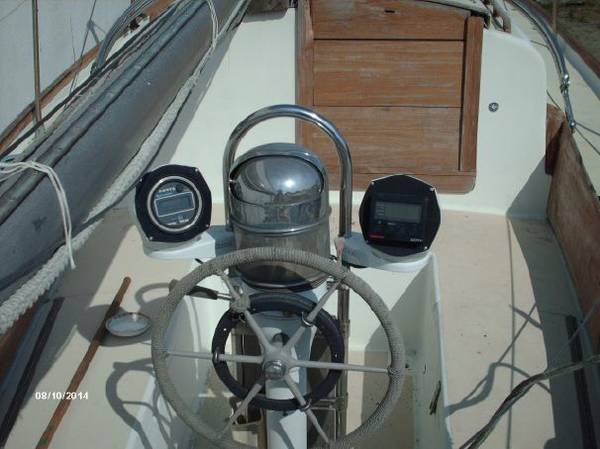 1962 Alberg 35 cockpit