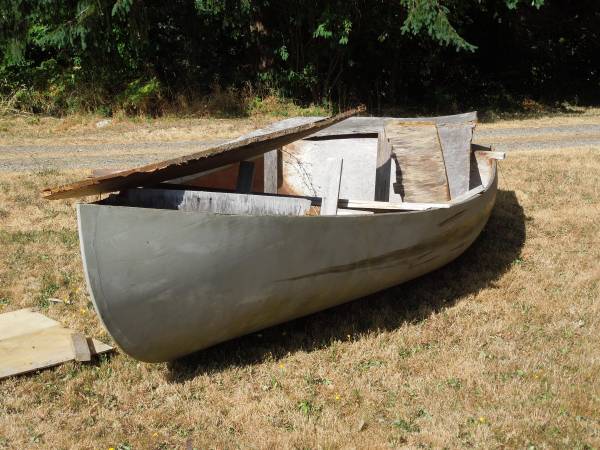 Cold Molded boat hull close