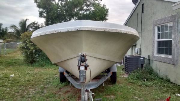 free 19 foot hull