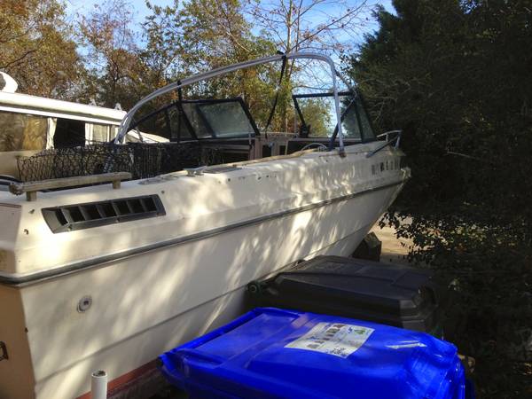 free boat and trailer port side