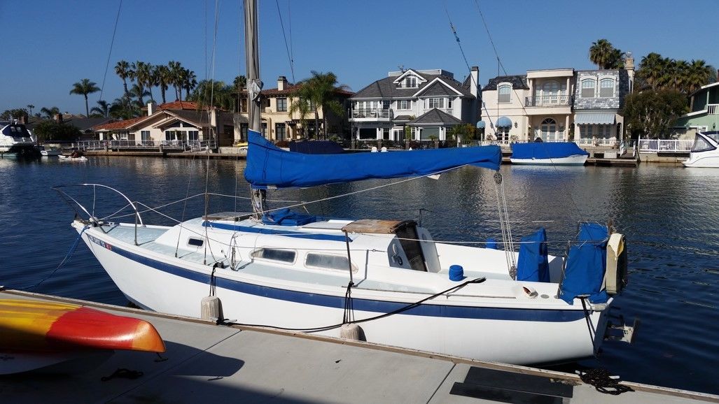 1975 Ericson sailboat bid