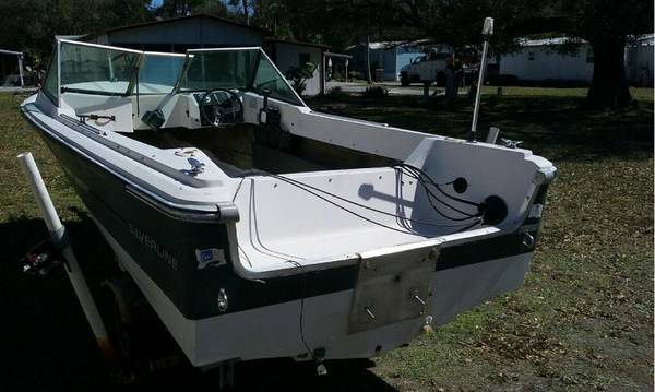 Free powerboat in need of motor