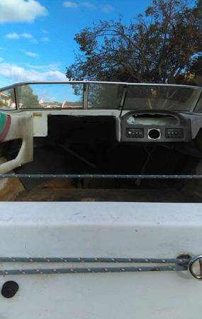 Free 19 ft project boat