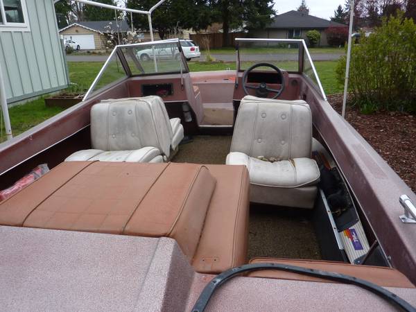 Free boat play toy interior
