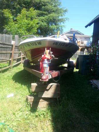 SKI BOAT AND TRAILER