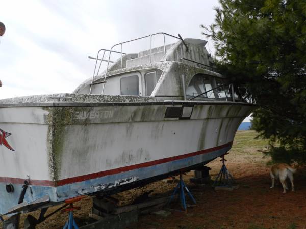 Grace Free boat Silverton