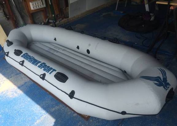 Inflatable tender Zodiac like