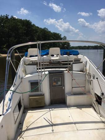 project boat all glass fly bridge twin 360s. 