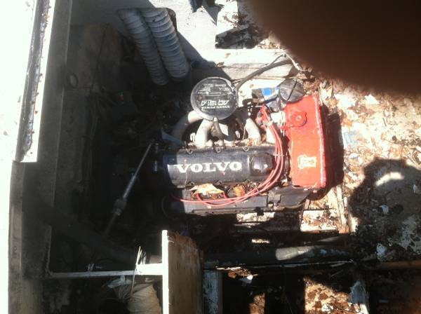 Bayliner with title Volvo engine