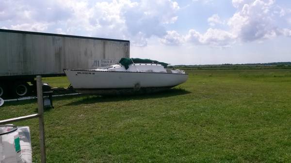 30 ft Creekmore Sailboat,swingkeel