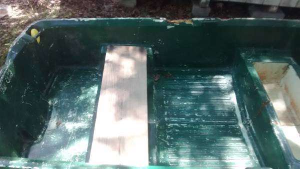 Free John Boat Stern View