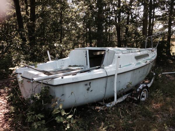 Free sailboat on trailer