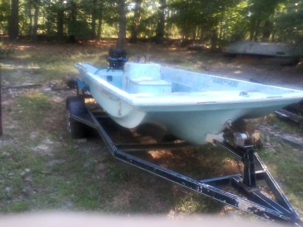 14 foot fiberglass boat