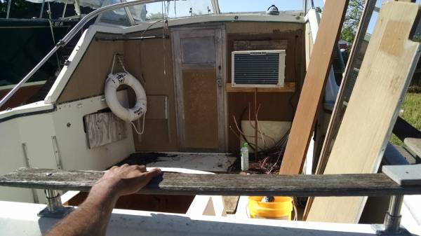 1974 Mackinac cockpit 