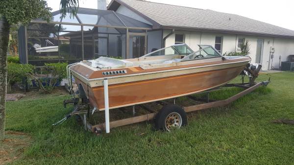 1984 chris craft trailer is bad