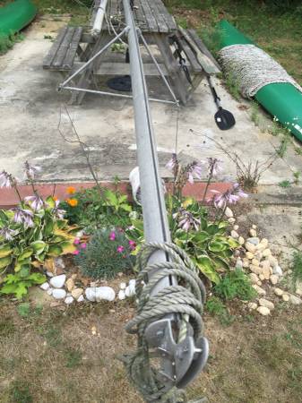 Rhodes Mast and boom