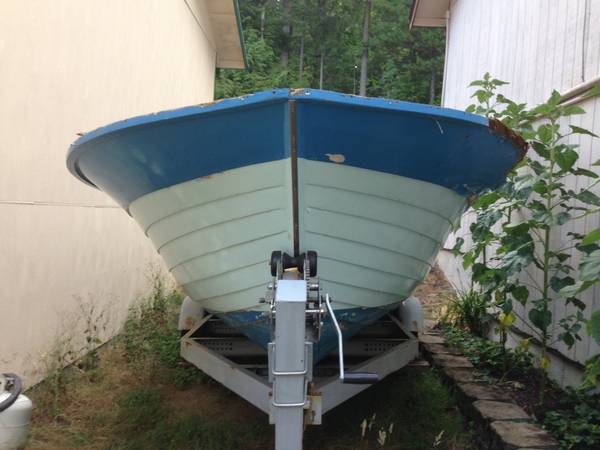 19 Thompson wood boat hull