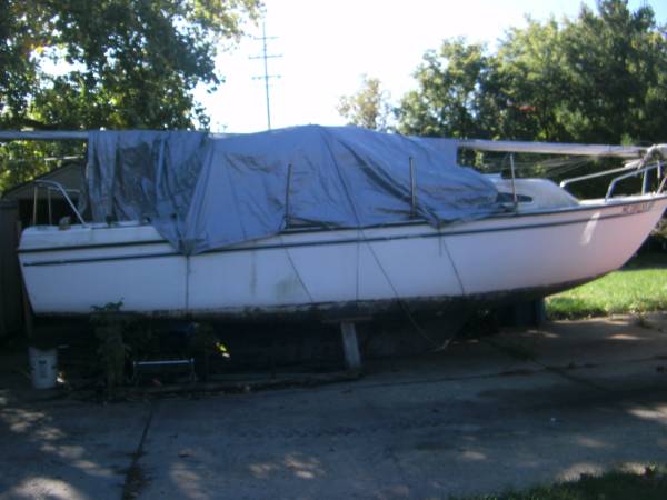 28 ft sailboat 