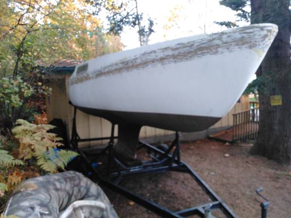 CAL 20 project sailboat