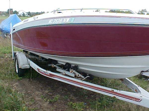 Horizon 20ft Four Winns Boat Hull