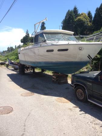 30 ft bayliner converted fish shrimp boat