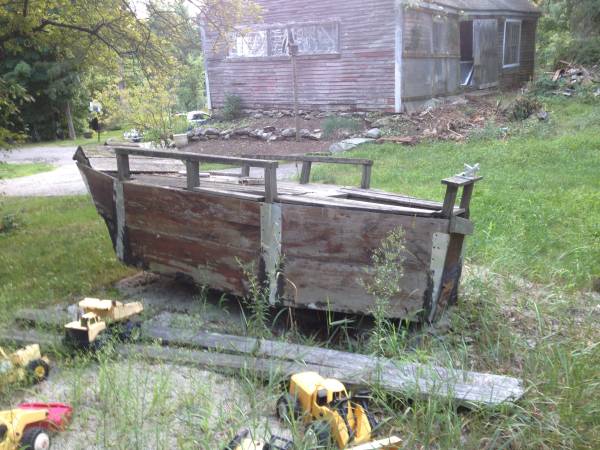 Wooden pirate ship free needs to be resealed