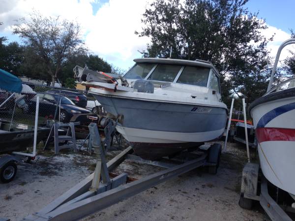 Bayliner with title