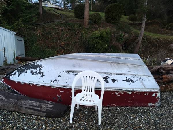 12' by 5.5' aluminum boat with flotation pods