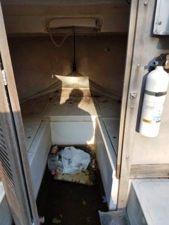 24' boat cabin
