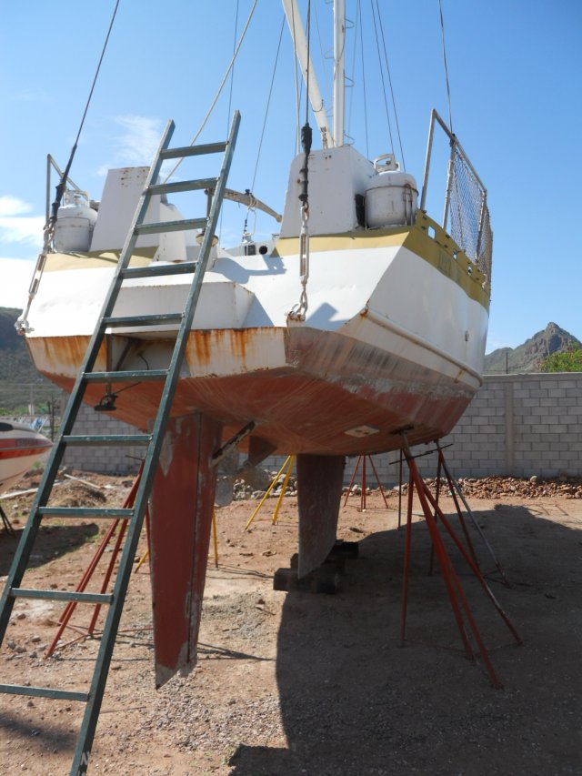 Bruce Roberts 36.6 Rudder