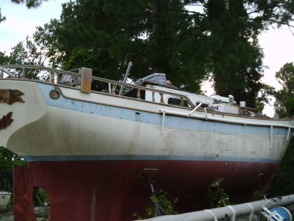 Mariner Ketch Starbird