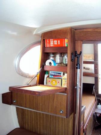 1966 Columbia Sabre 32 storage