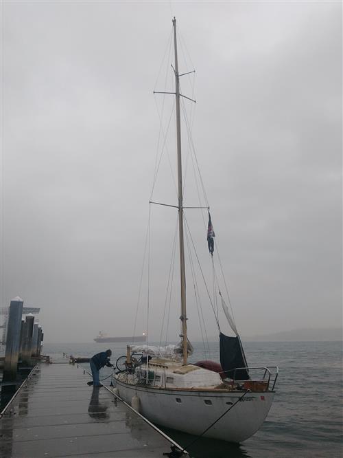 1943 Rhodes Tall mast
