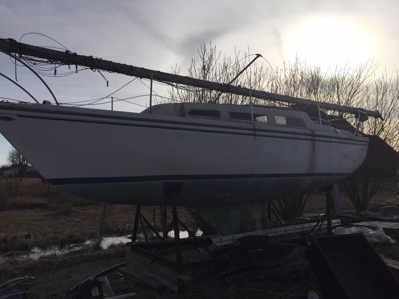27 catalina sailboat free