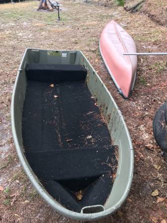 12 foot John Boat with Carpet