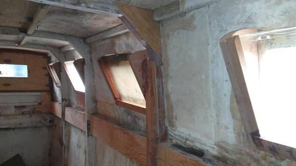 Liveaboard catamaran cruiser interior view