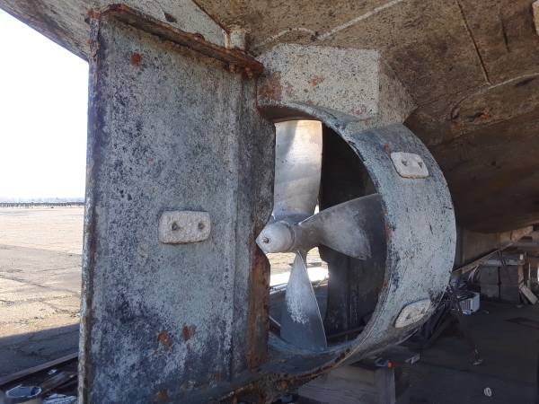 66 steel trawler prop