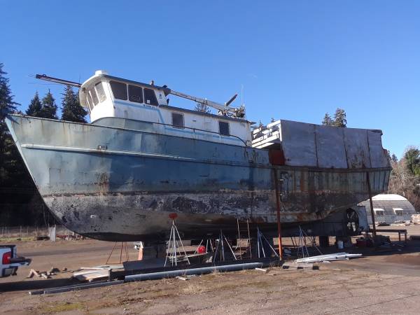 66 steel trawler port