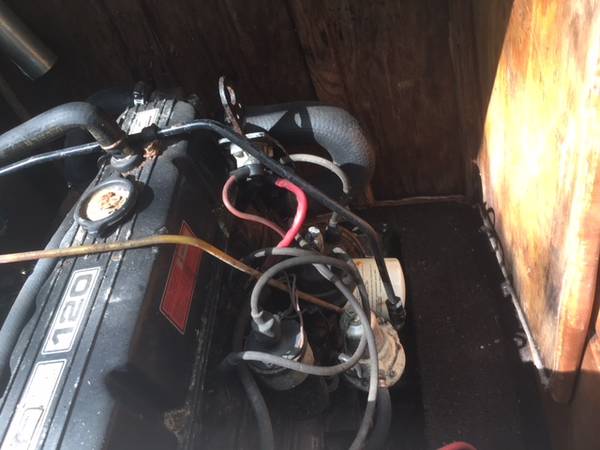 1982 Marquis bow rider 120 HP I/O