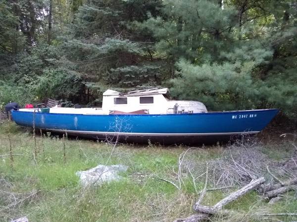 20 is sailboat starbird 
