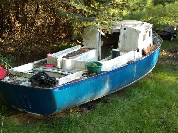 20 plus foot sailboat stong hull