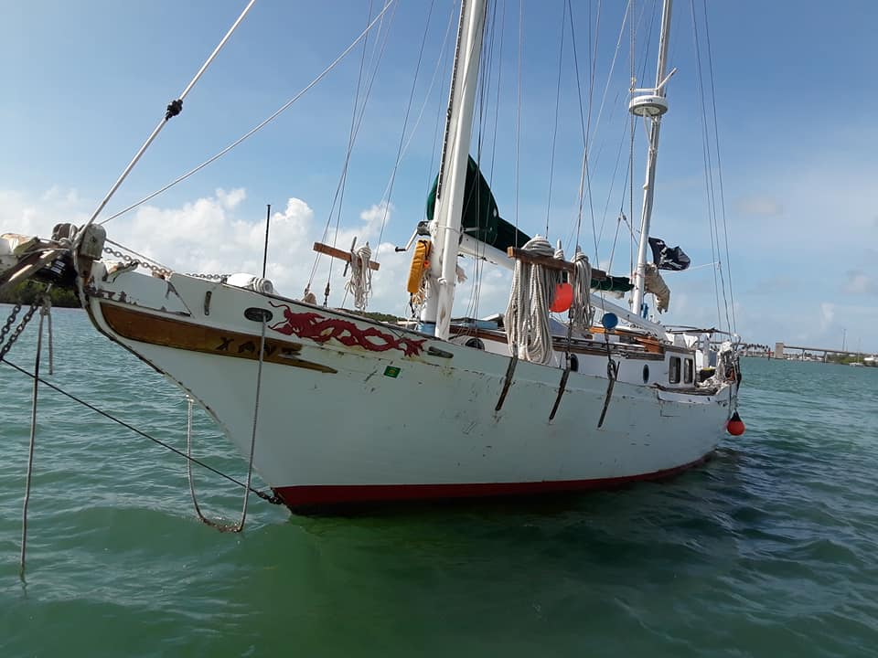 41 island trader port side