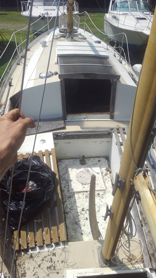 1972 Nantucket Clipper Sailboat on deck