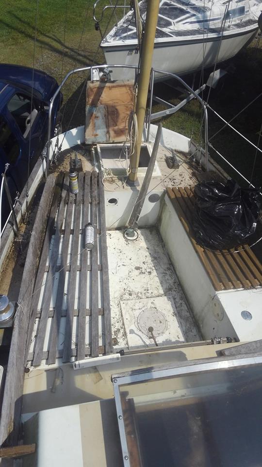 1972 Nantucket Clipper Sailboat in cockpit